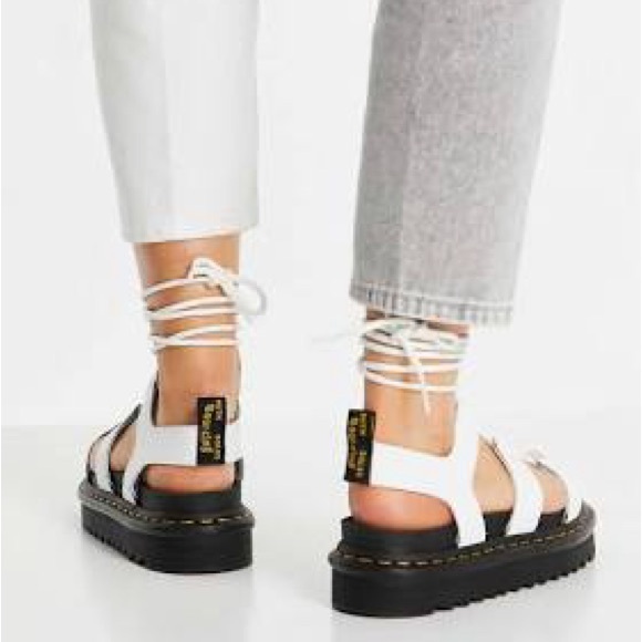 ❤️ Dr. Martens White Nartilla Hydro Leather Sandals - Picture 3 of 10
